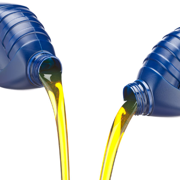 कैसे पता चले आपका इंजन कौन सा Oil Grade माँग रहा है — 20W40 या 10W30? 🤔